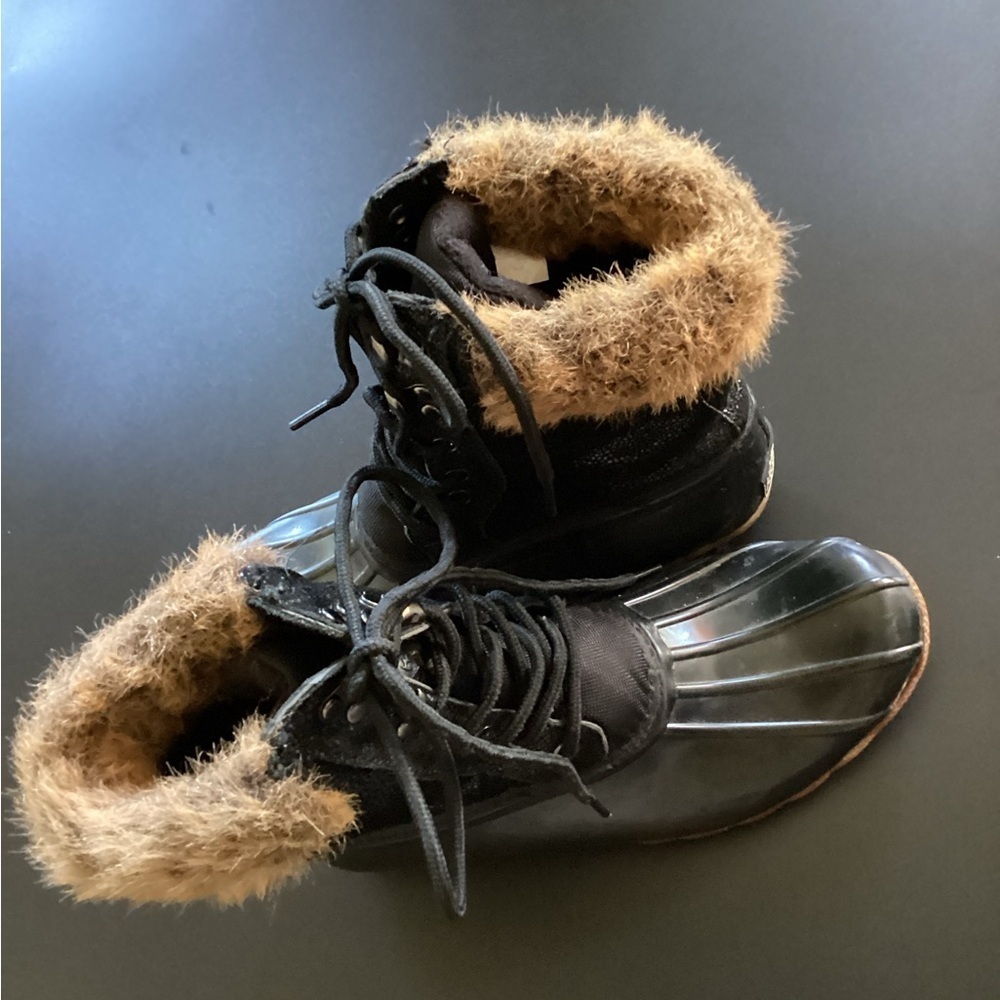 Artic Plunge faux fur ducky boots-SZ 7